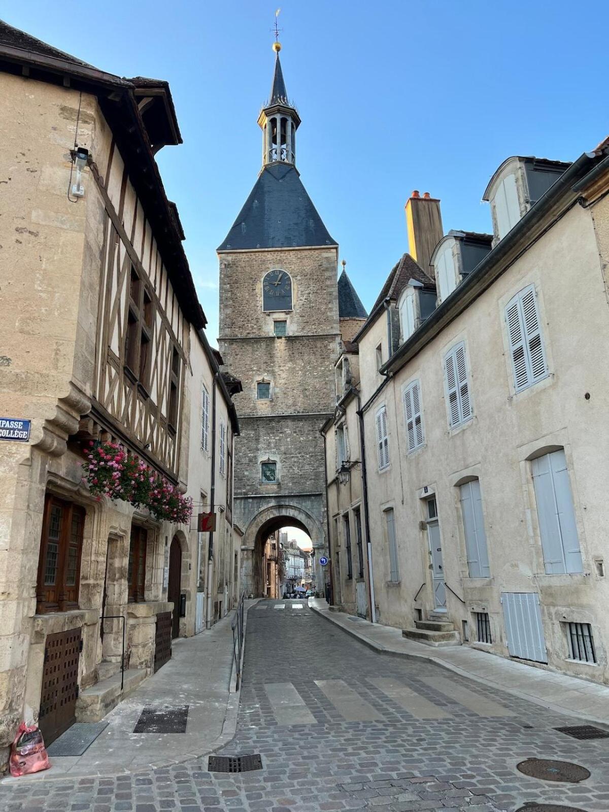 "La Grenouille" Centre Historique - Les Terres Du Roy Villa Avallon Eksteriør billede